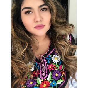 Meet your Posher, Wendy